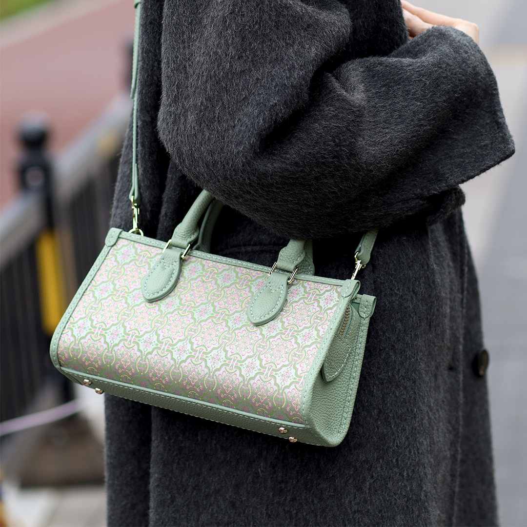 FingerArt Leather Horizontal Mini Tote Bag DIY Kit, Leather and Fabric Combination