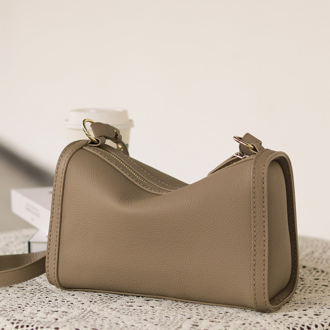 Fingerart Leather Top Grain Leather Large Pillow Bag DIY Kit